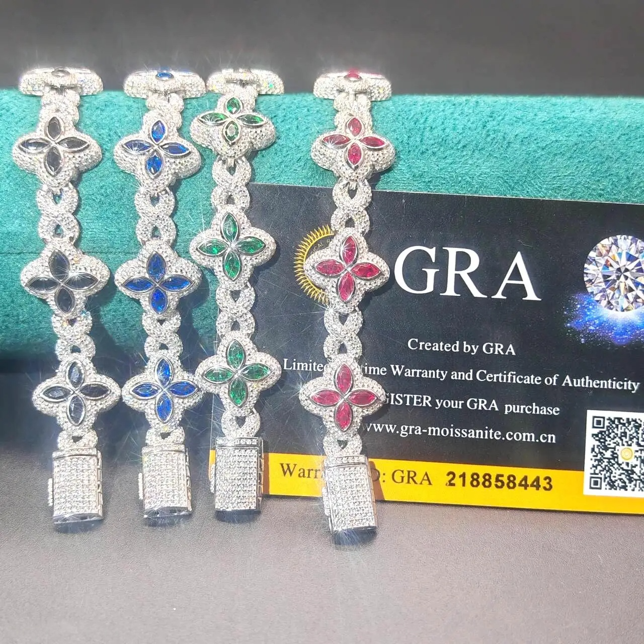 Colorful Clover Link Bracelet