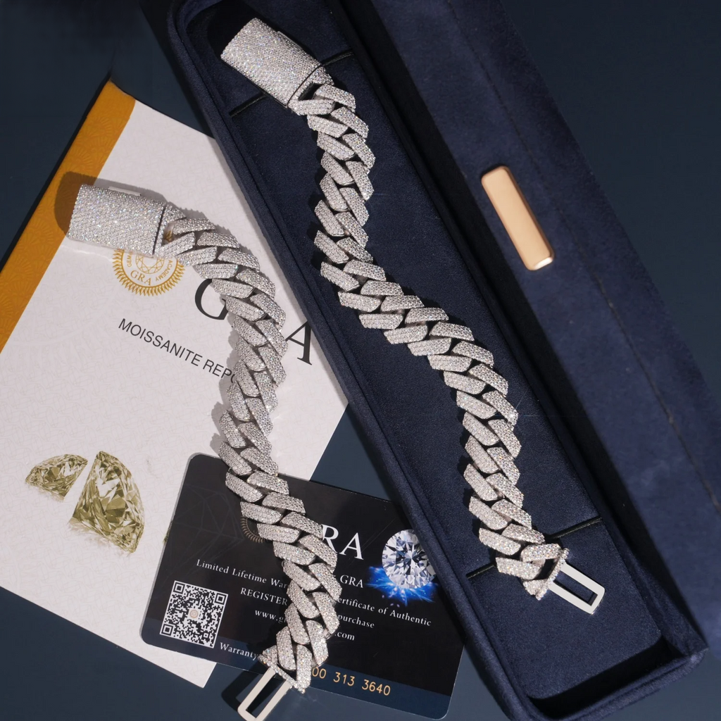 Moissanite Cuban Link Chain