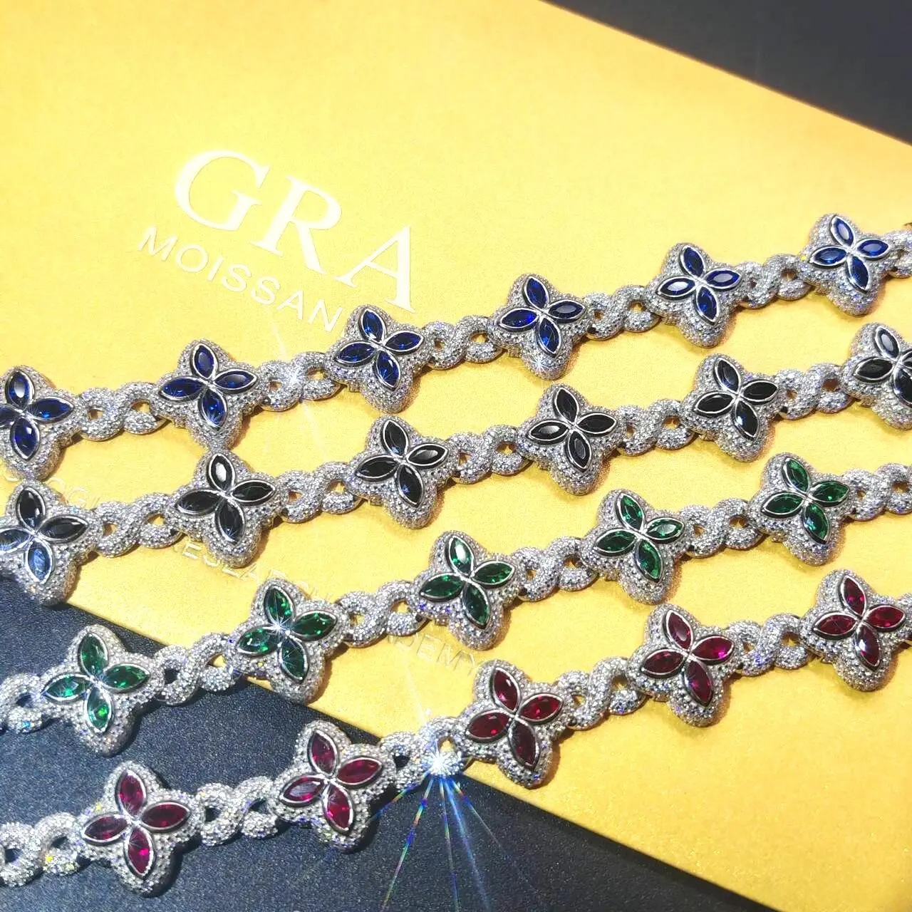 Colorful Clover Link Bracelet