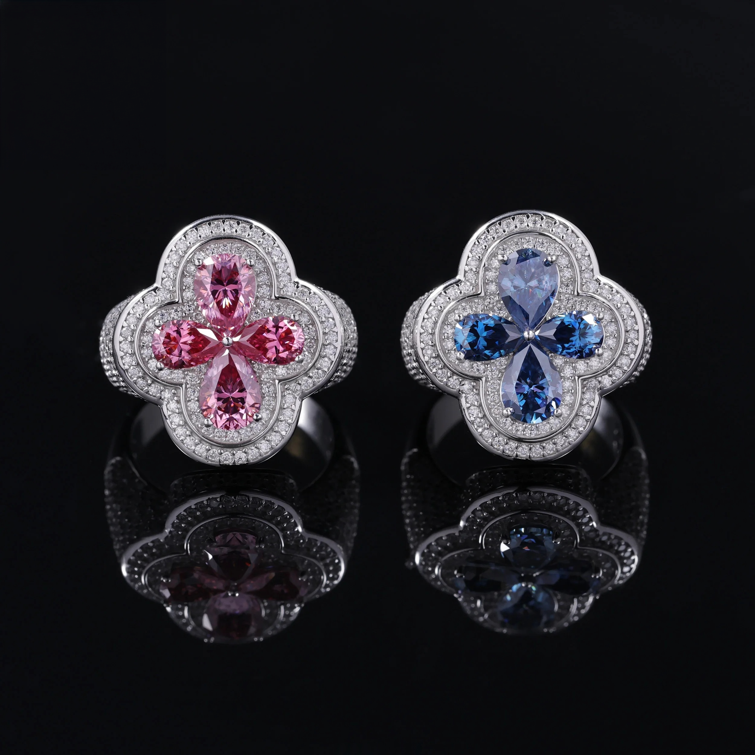 Clover Moissanite Ring