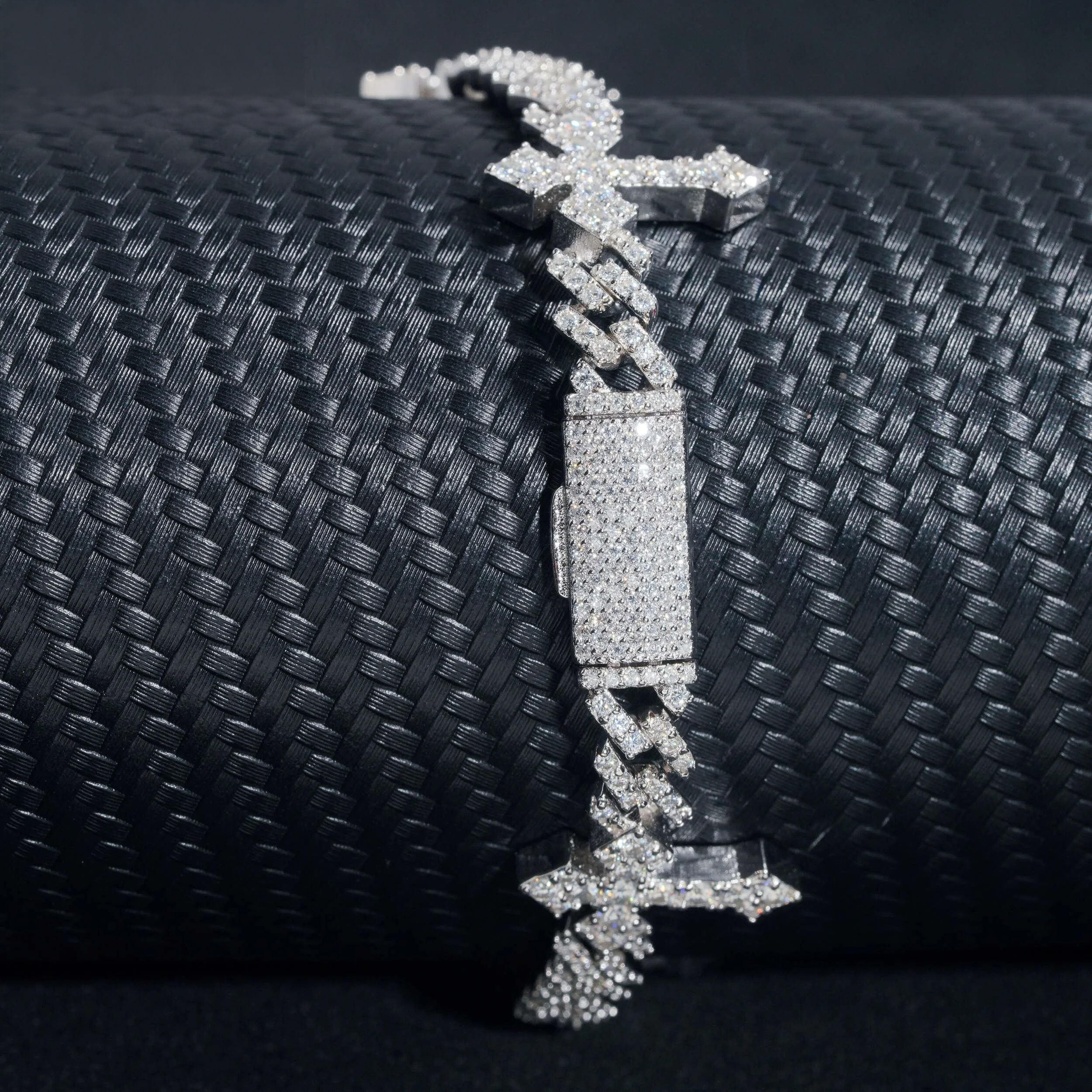 Cross Cuban Link Bracelet