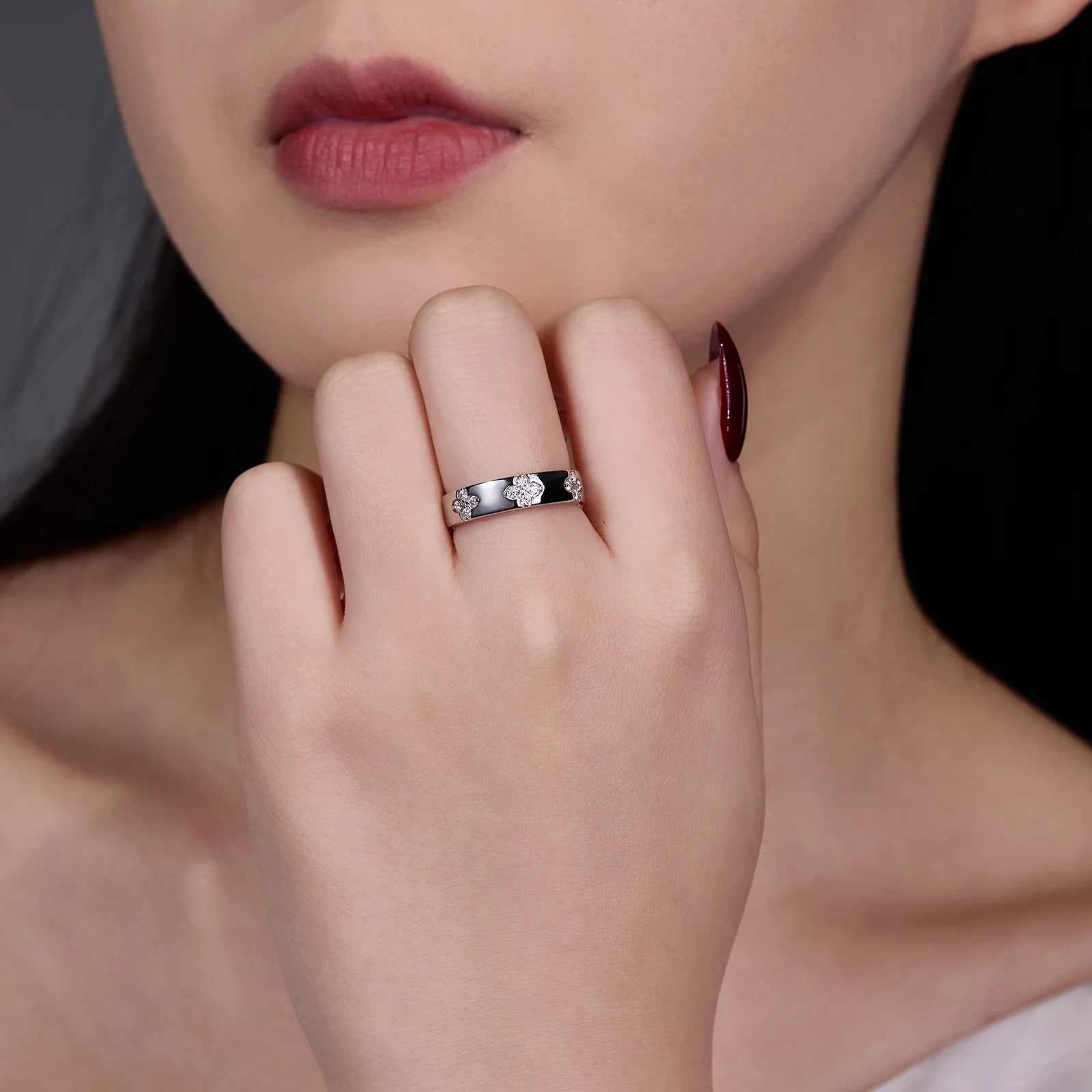 Four Leaf Clover Moissanite Ring